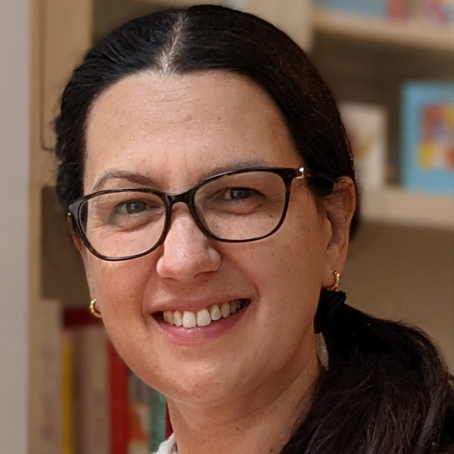 Head on profile shot of Dr Annemarie Burns, Consultant Clinical Neuropsychologist, working with The Disabilities Trust
